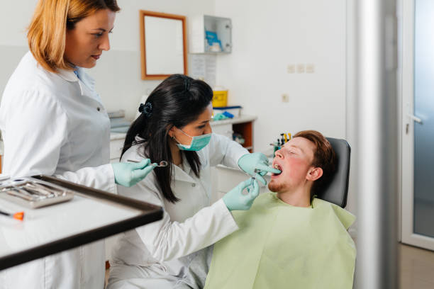 Best Orthodontic Emergency Dentist in Crestwood, MO